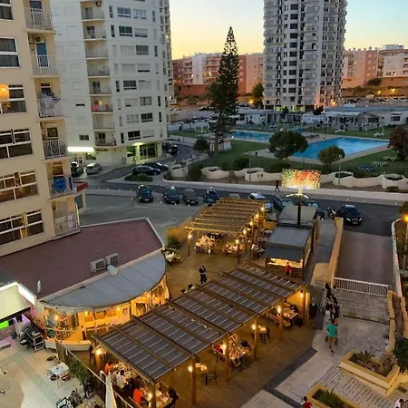 Sea Front Apartament *