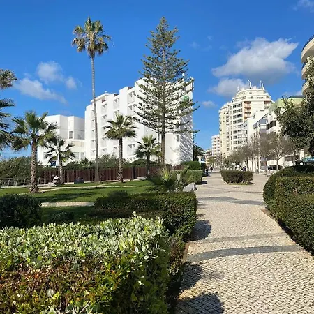 Apartment Sea Front Armacao de Pera